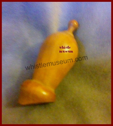 1830 treen wood whistle , turned wood , a classic round pea whistle design whistle museum