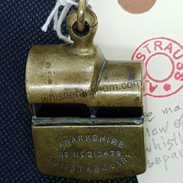 Whistle Museum A web site dedicated to whistles, research and